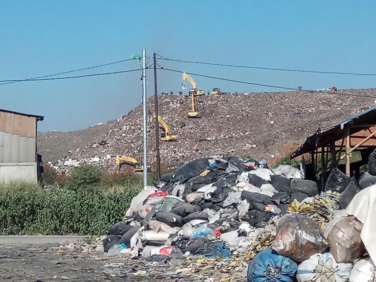Kegagalan Pengelolaan Sampah: Ketika Lingkungan Dikorbankan demi Proyek.