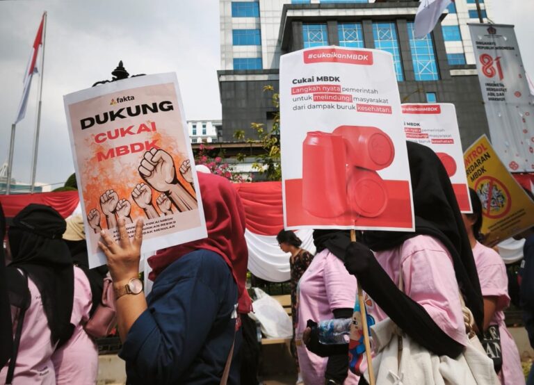 Cukai MBDK Ditunda, Beban BPJS Kesehatan Membengkak